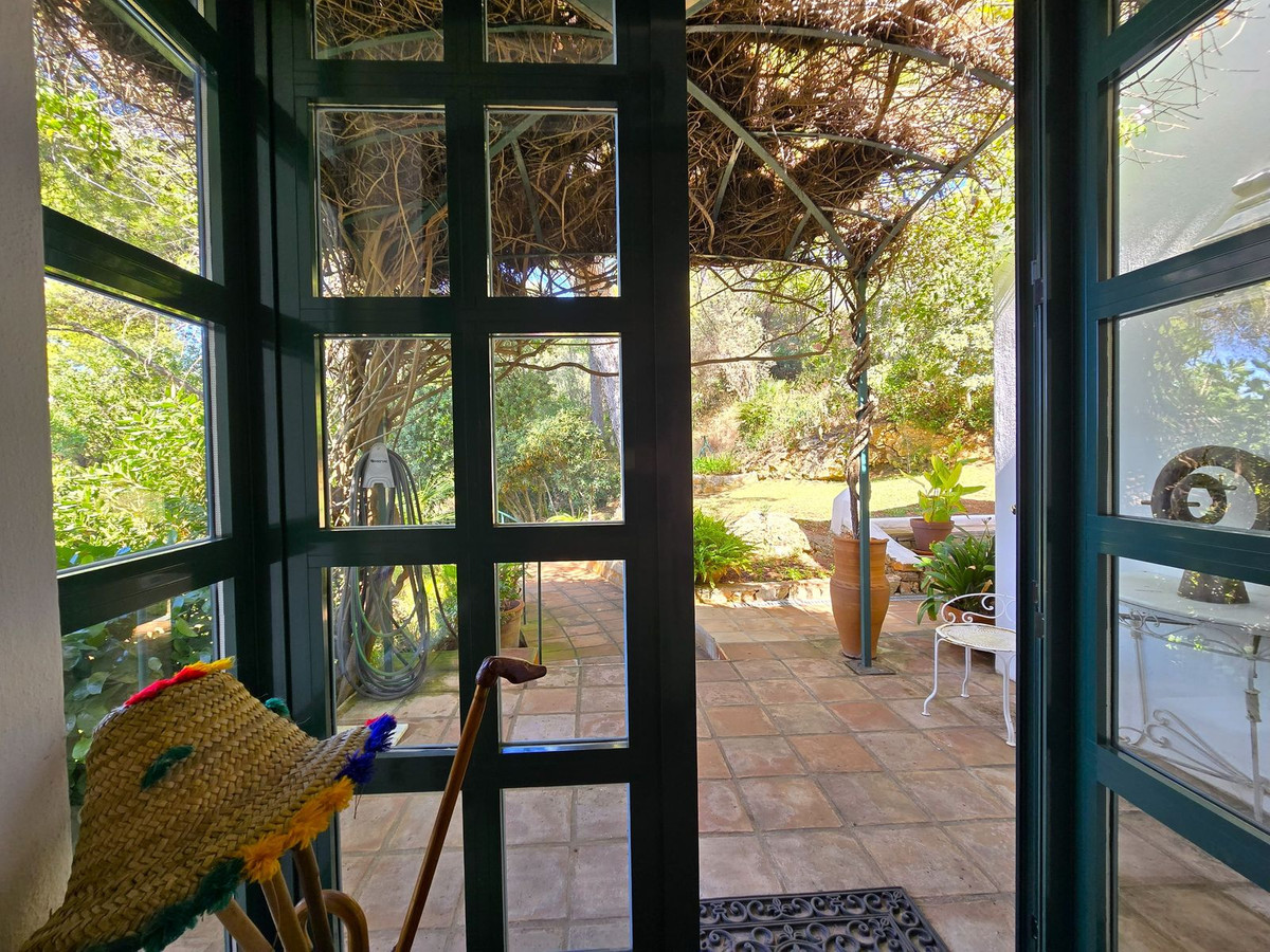 73df82969aa58f9e2022f2b958b08619 - 39