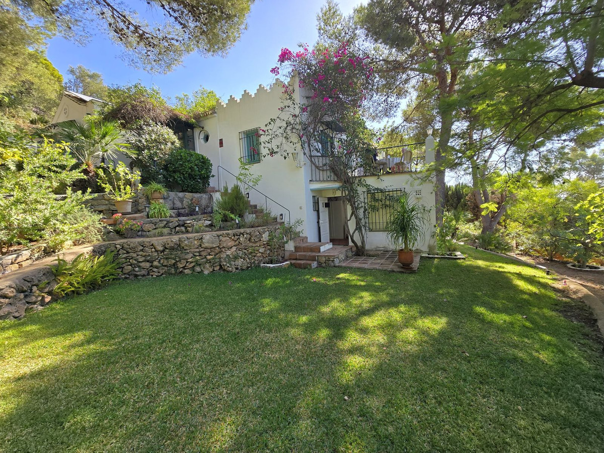 73df82969aa58f9e2022f2b958b08619 - 40