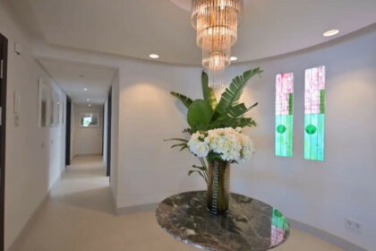 73e340541776bd88e34f3e79dd736b50 - 16