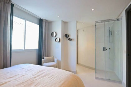 73e340541776bd88e34f3e79dd736b50 - 19