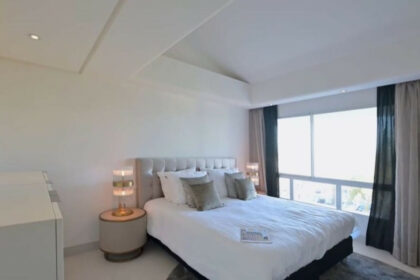 73e340541776bd88e34f3e79dd736b50 - 21