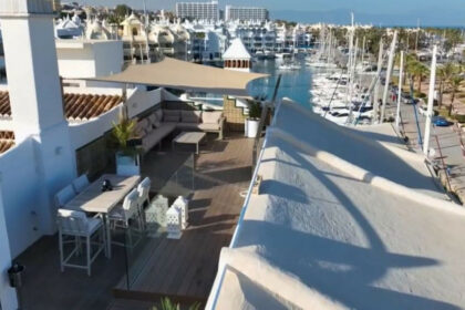 73e340541776bd88e34f3e79dd736b50 - 28