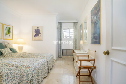 73f16586e38d991092af41910ff49fa3 - 14