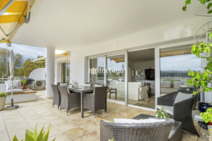 73f16586e38d991092af41910ff49fa3 - 21