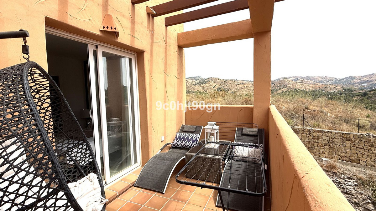 73fac7e615f892c1804052e7e79523df - 14