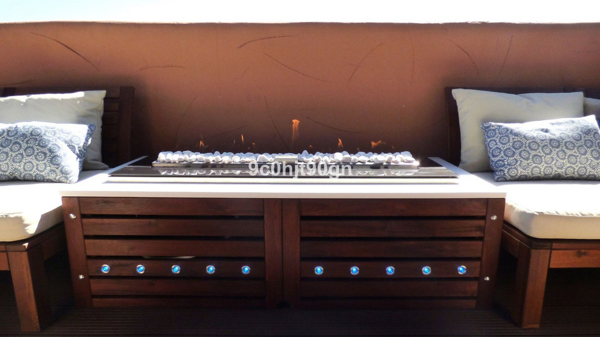 73fac7e615f892c1804052e7e79523df - 16