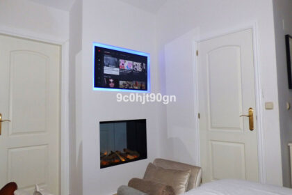 73fac7e615f892c1804052e7e79523df - 22