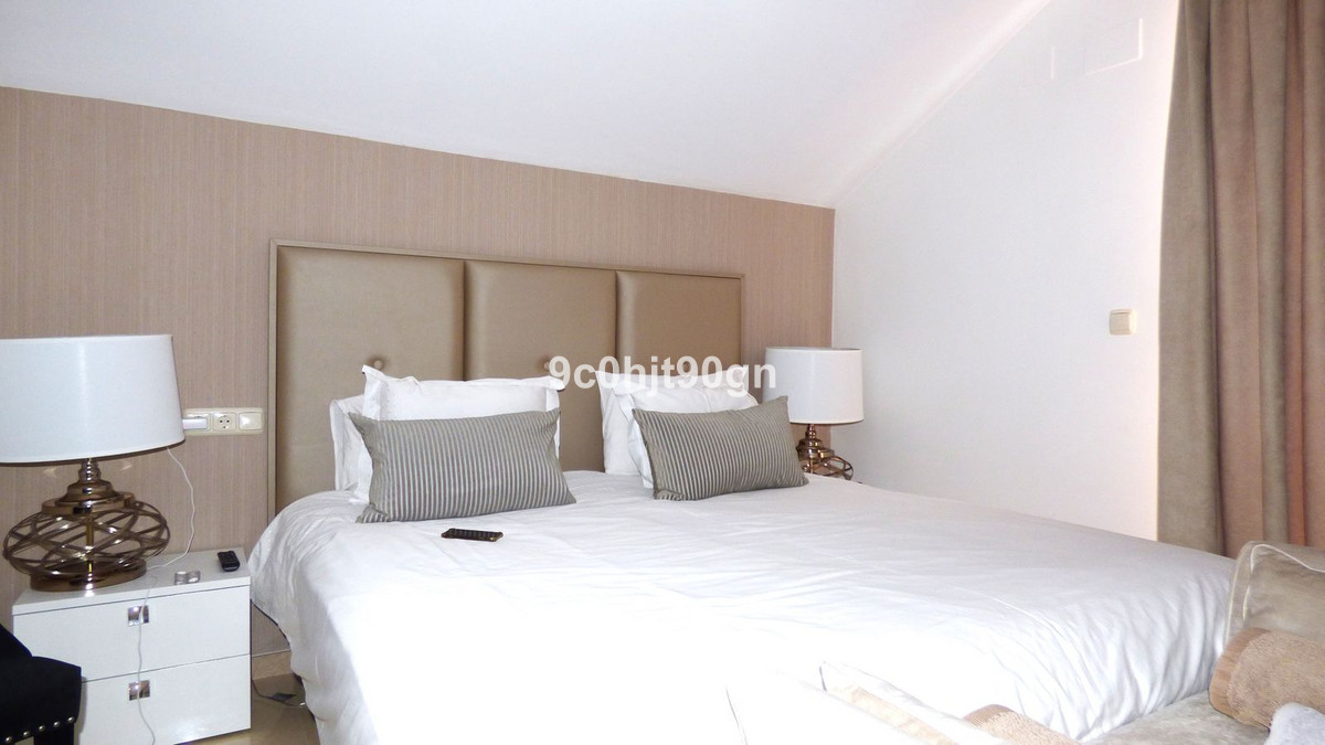 73fac7e615f892c1804052e7e79523df - 23