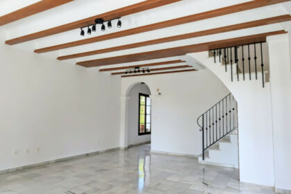 7424709522a997ee77f1fa4a4afbe119 - 10