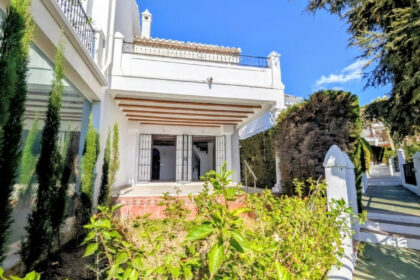 7424709522a997ee77f1fa4a4afbe119 - 15