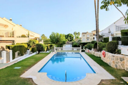 7424709522a997ee77f1fa4a4afbe119 - 18