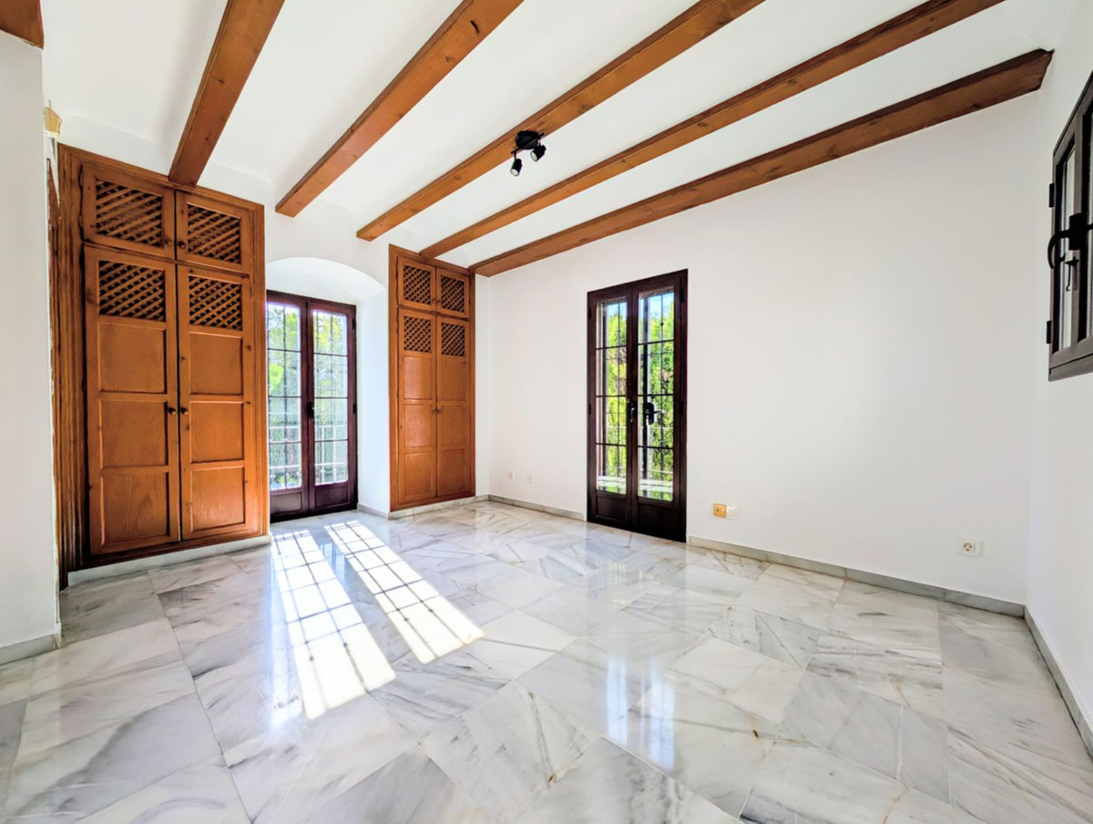 7424709522a997ee77f1fa4a4afbe119 - 20