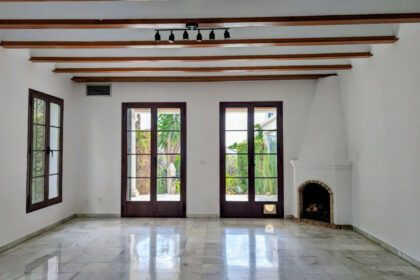 7424709522a997ee77f1fa4a4afbe119 - 9