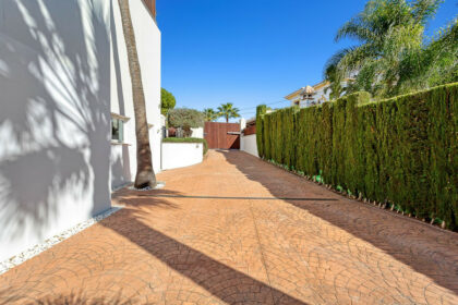 762e420d8cbaff45e300388ca4271286 - 59