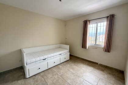 764348b069a9caba59771d97dd43d7be - 18