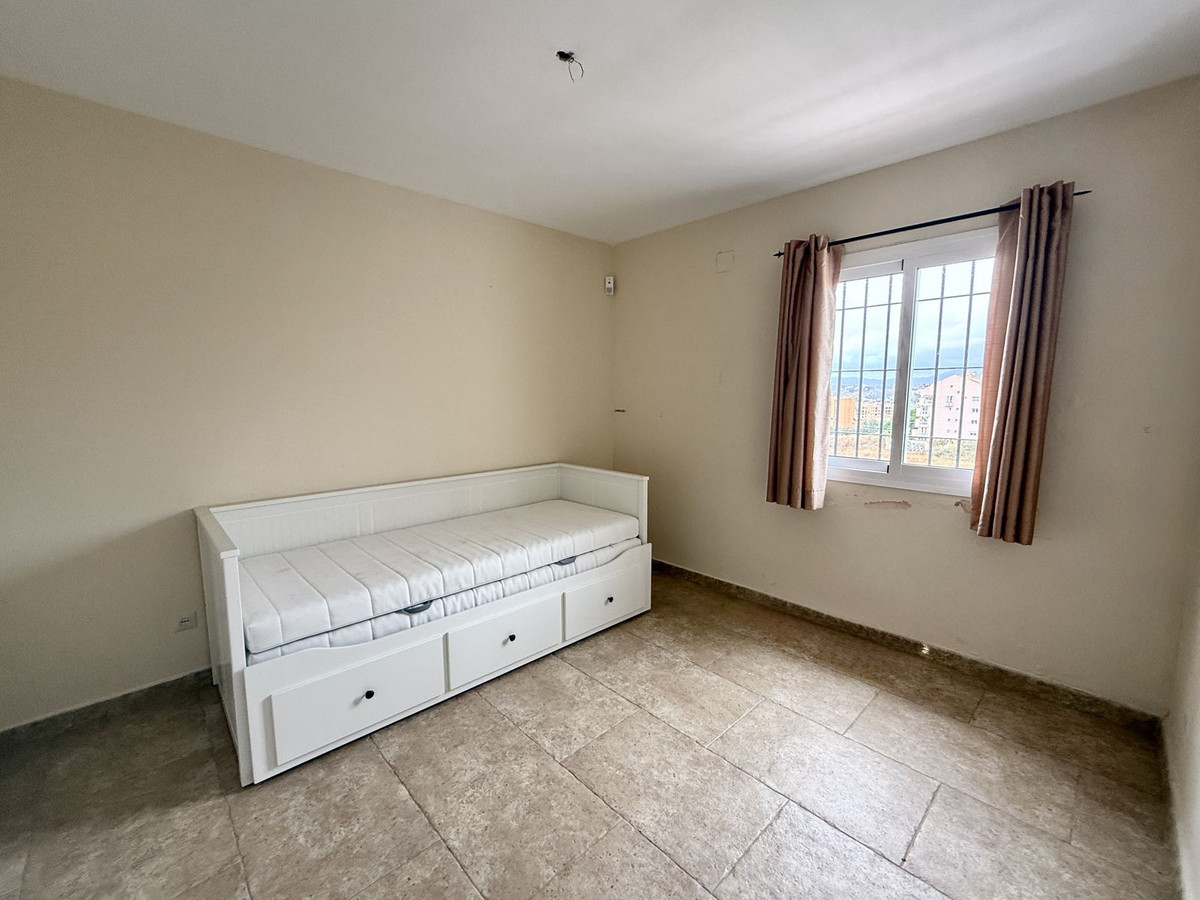 764348b069a9caba59771d97dd43d7be - 18