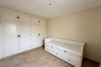 764348b069a9caba59771d97dd43d7be - 19