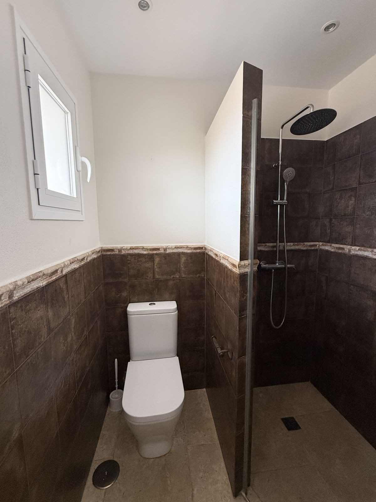 764348b069a9caba59771d97dd43d7be - 26