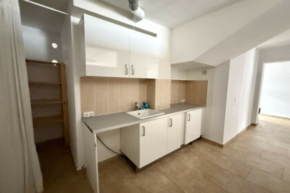 764348b069a9caba59771d97dd43d7be - 28