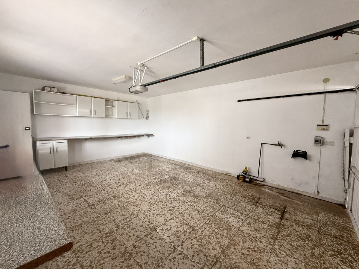 764348b069a9caba59771d97dd43d7be - 39