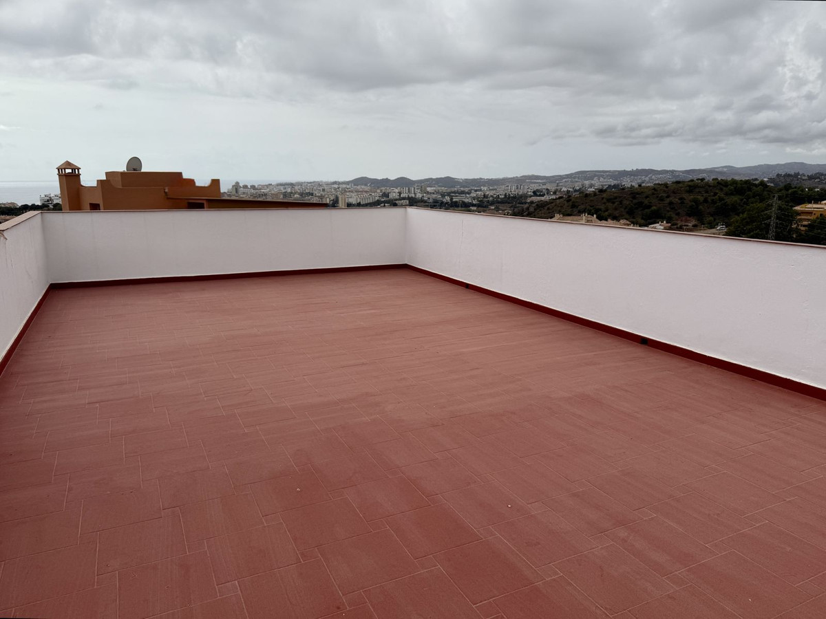 764348b069a9caba59771d97dd43d7be - 40