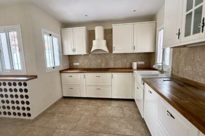 764348b069a9caba59771d97dd43d7be - 7