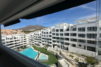 768533c434003bd7746615435e1ec6c8 - 1