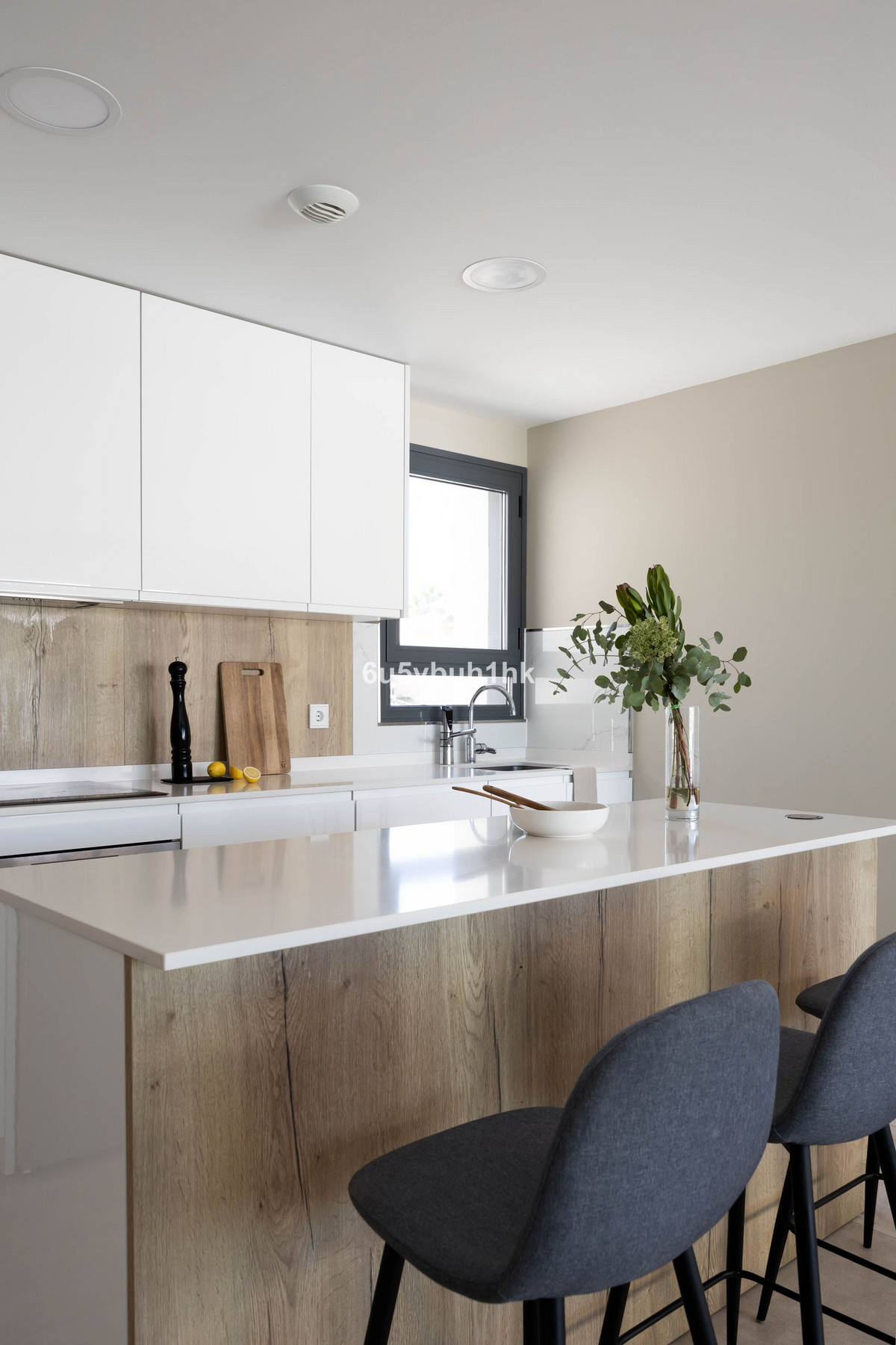 7685f719852bf57fbd0757bb789da733 - 10