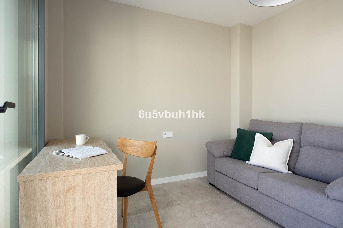 7685f719852bf57fbd0757bb789da733 - 32