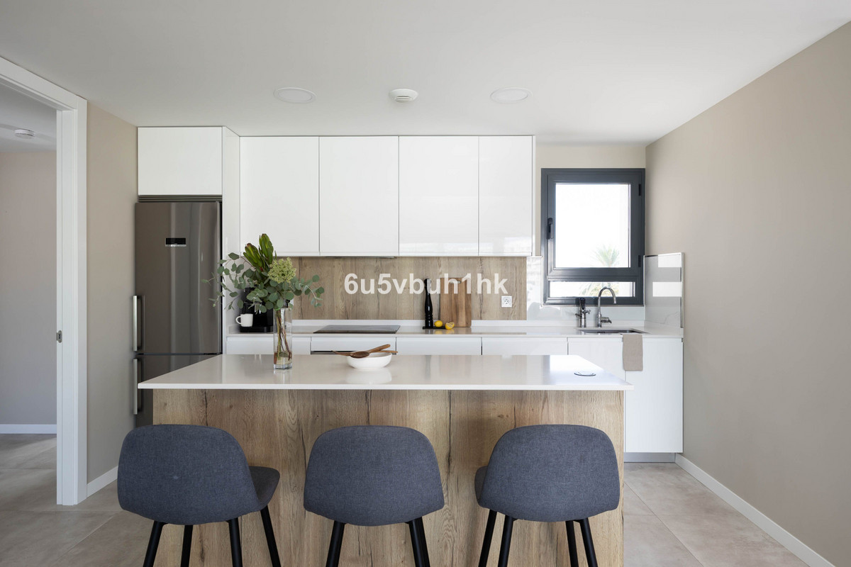 7685f719852bf57fbd0757bb789da733 - 9