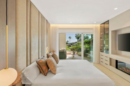 76aabb8a07d8ee955d3eece2f97d5f1f - 10