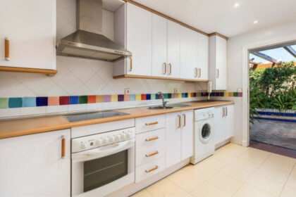 770fad439aaeccfd477dd9d06aa84c50 - 12