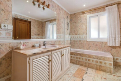 770fad439aaeccfd477dd9d06aa84c50 - 9