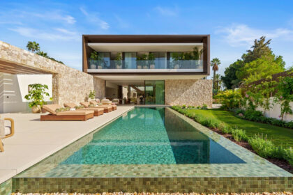 77a1e163e41b2b047e0436b32dbbcf2a - 21