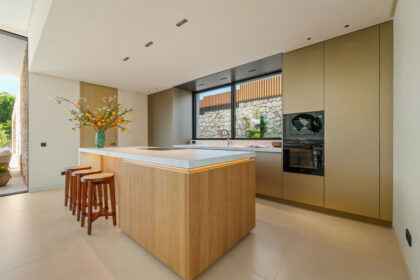 77a1e163e41b2b047e0436b32dbbcf2a - 38