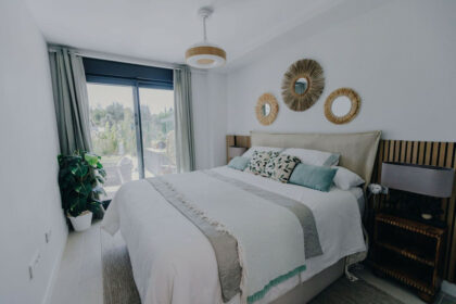 78190483ff1e67f3a99b81f6fea5dbdd - 18