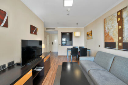 7830c673ee95111c16d3feeb3f958bc1 - 10