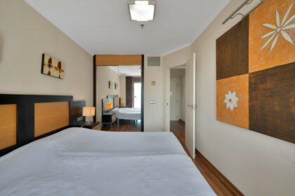 7830c673ee95111c16d3feeb3f958bc1 - 26