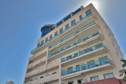 7830c673ee95111c16d3feeb3f958bc1 - 38