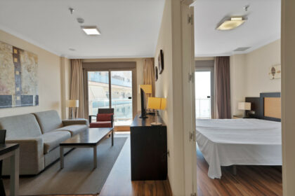 7830c673ee95111c16d3feeb3f958bc1 - 8