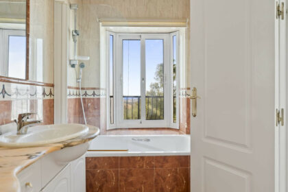 787e8732d343c1f71aeccf9f2c645b97 - 31