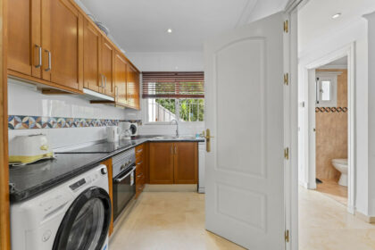 787e8732d343c1f71aeccf9f2c645b97 - 7