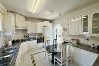 789079ad985d2f8e6e7f87b6dca8603e - 13