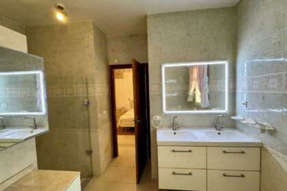 789079ad985d2f8e6e7f87b6dca8603e - 22