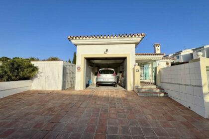 789079ad985d2f8e6e7f87b6dca8603e - 28