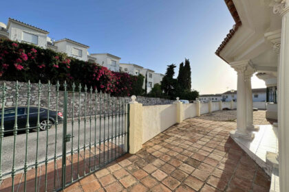 789079ad985d2f8e6e7f87b6dca8603e - 30