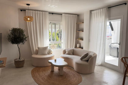 78c1b63a5405bb98a0ec7dff42188541 - 1