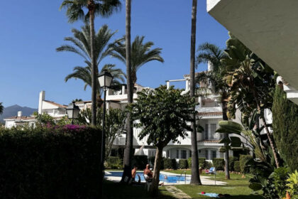 78c1b63a5405bb98a0ec7dff42188541 - 10