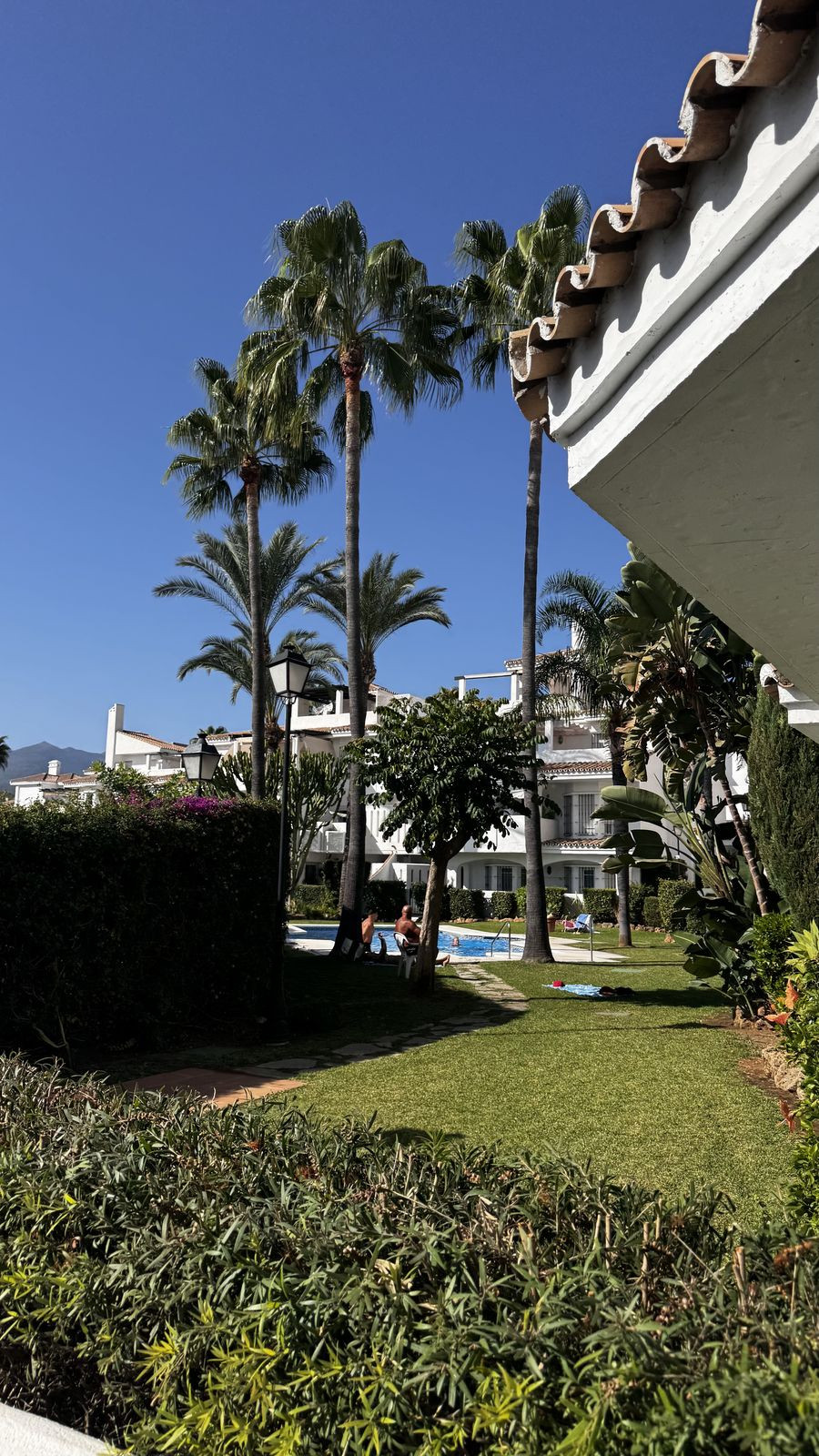 78c1b63a5405bb98a0ec7dff42188541 - 10