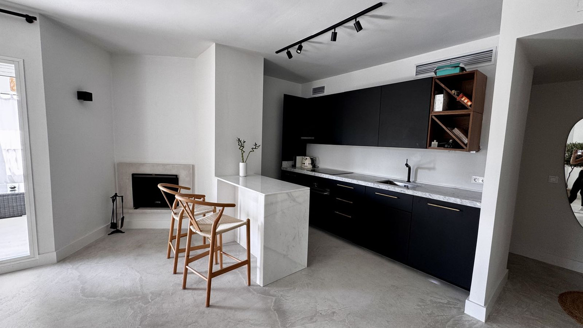 78c1b63a5405bb98a0ec7dff42188541 - 3